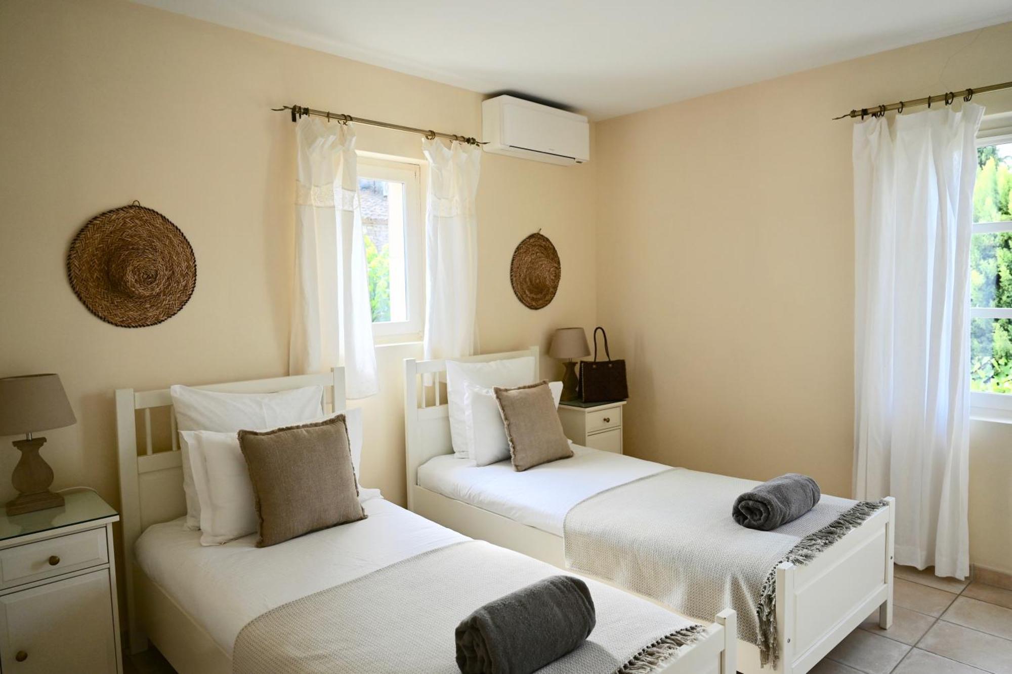 La Villa Baronnette Cabrieres-d'Avignon Екстер'єр фото